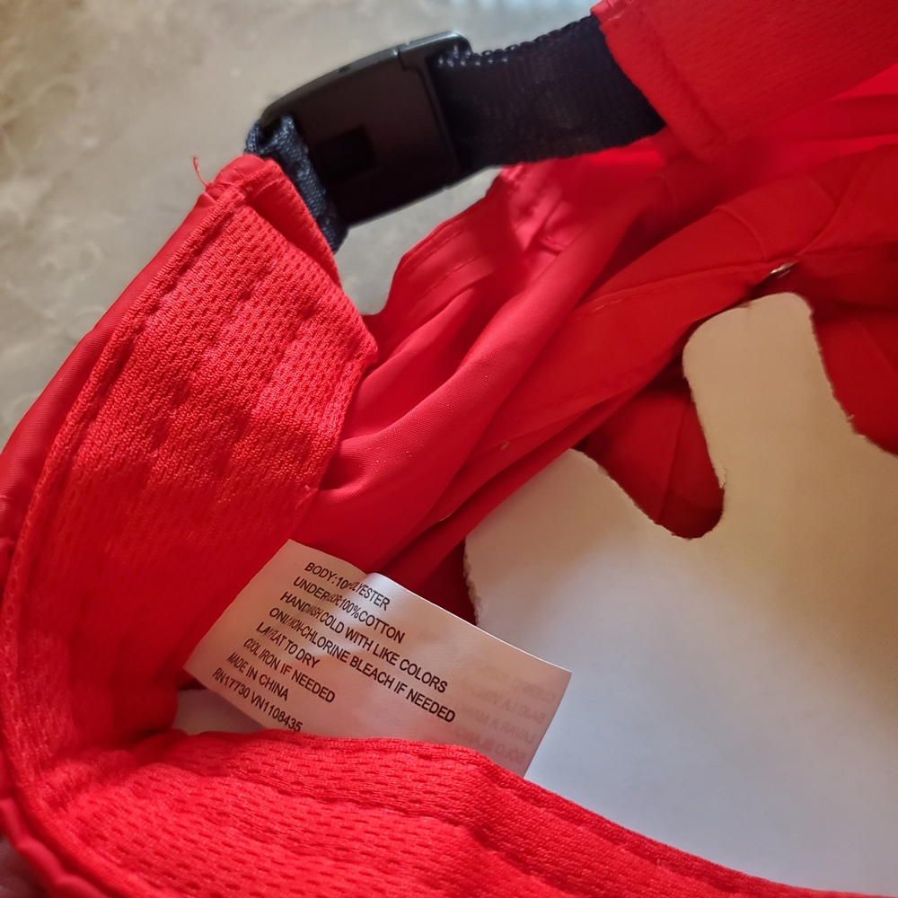 Hunter Red Cap - Picture 4 of 4